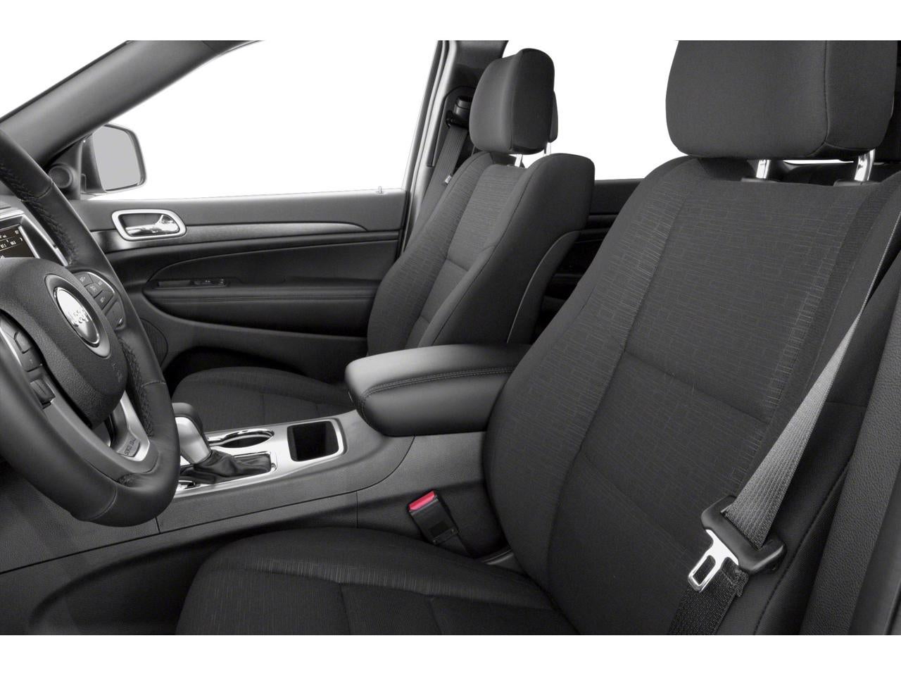 2018 Jeep Grand Cherokee Laredo photo 3