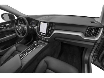 2023 Volvo XC60 B5 Ultimate Dark Theme