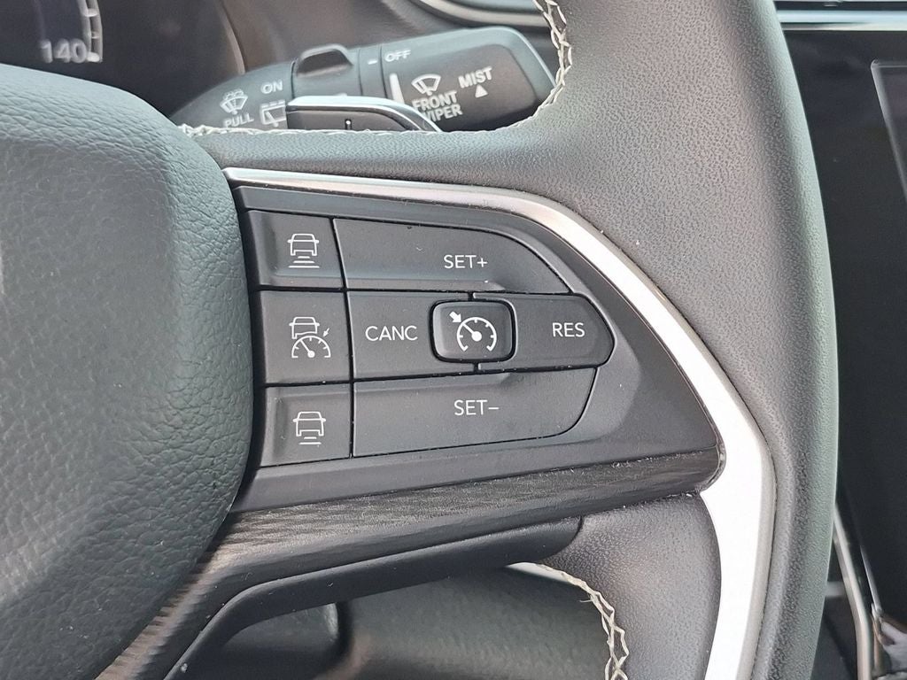2024 Jeep Grand Cherokee Laredo X