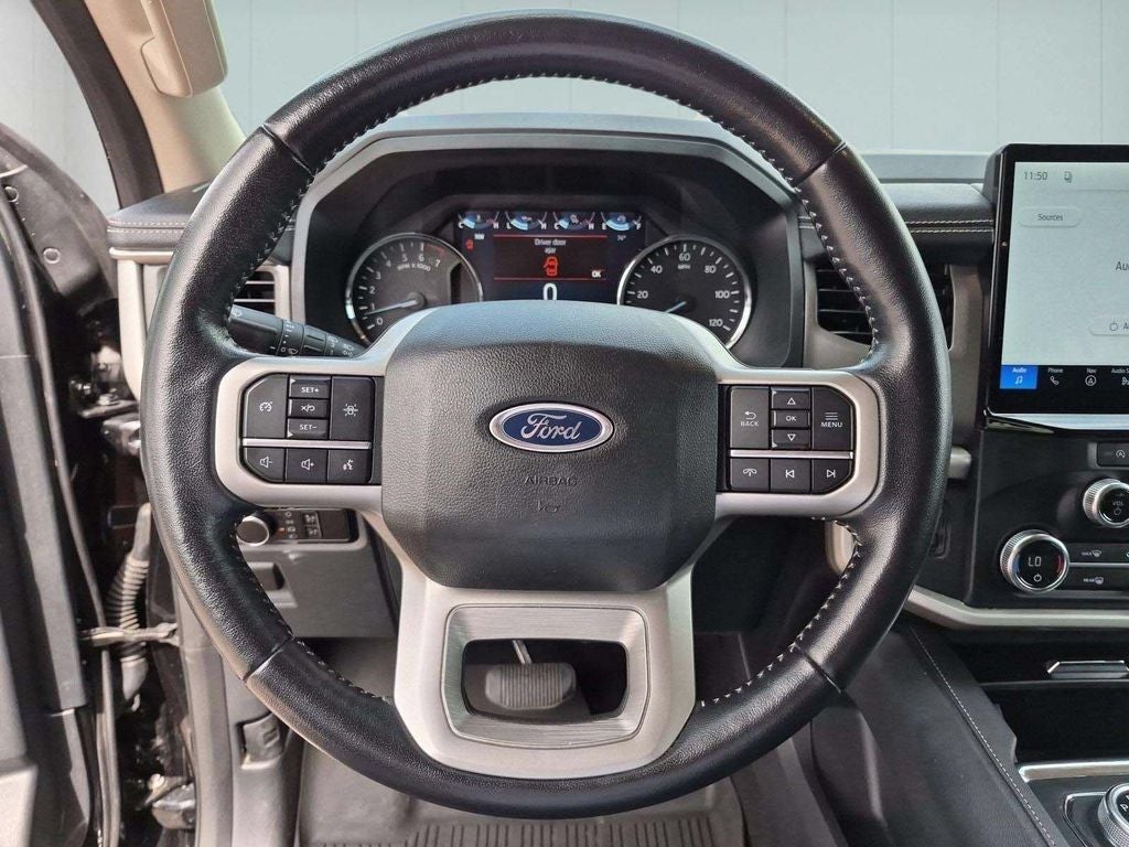 2023 Ford Expedition XLT