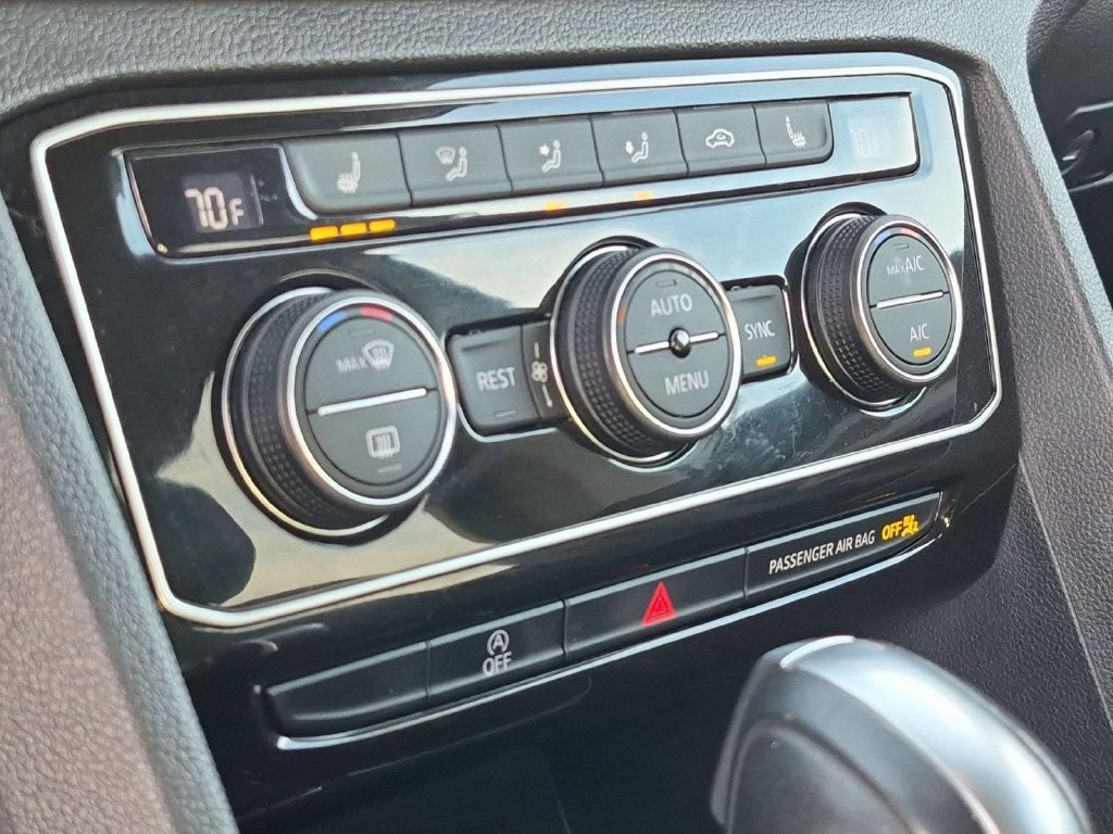 2023 Volkswagen Atlas SEL