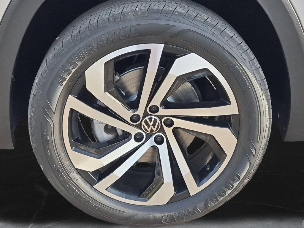 2023 Volkswagen Atlas SEL