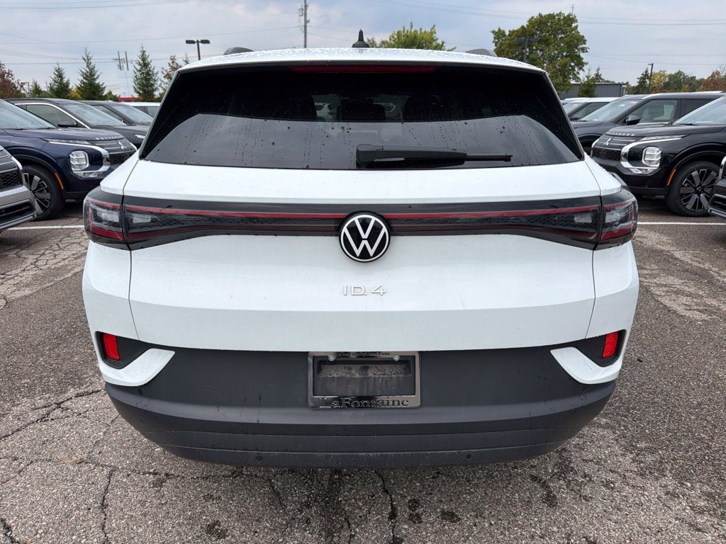 2023 Volkswagen ID.4 Pro