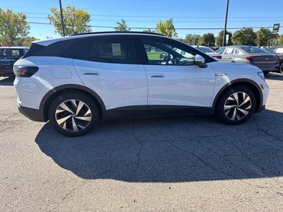 2023 Volkswagen ID.4 Pro