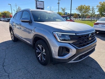 2026 Volkswagen Atlas Cross Sport SE