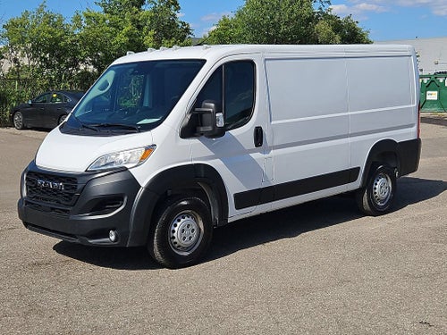 2025 RAM ProMaster 2500 Base 136 WB