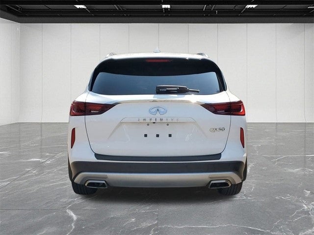 2022 INFINITI QX50 LUXE