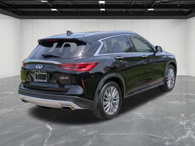 2024 INFINITI QX50 LUXE