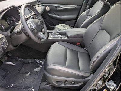 2024 INFINITI QX50 LUXE