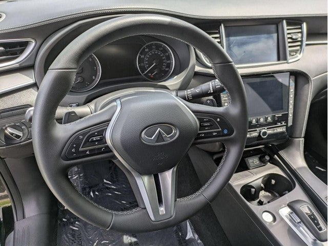 2024 INFINITI QX50 LUXE