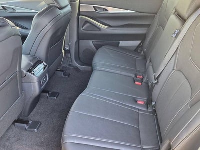 2027 INFINITI QX65 LUXE