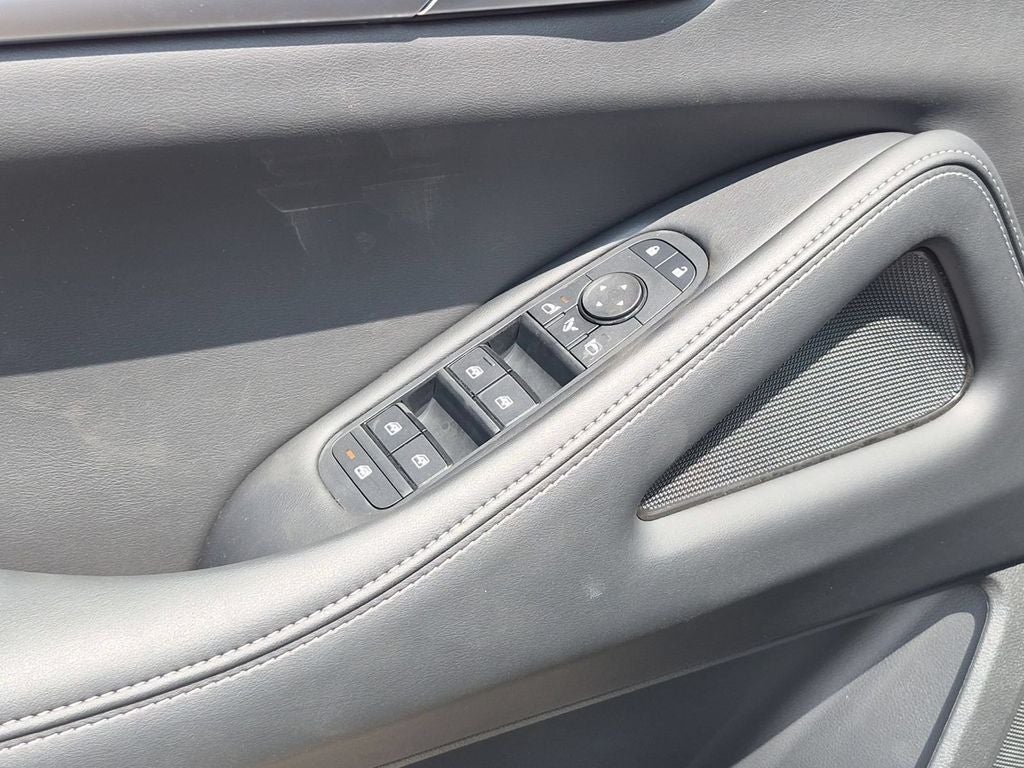 2027 INFINITI QX60 PURE