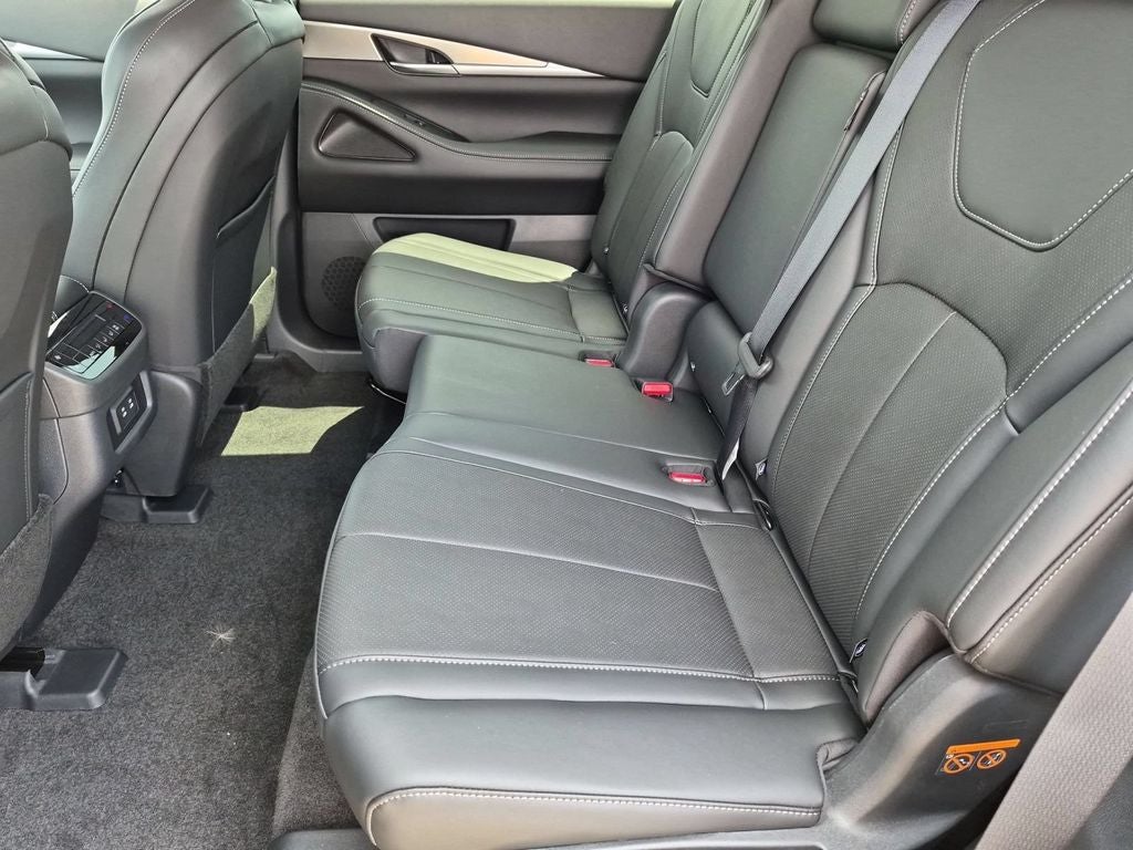 2027 INFINITI QX60 PURE
