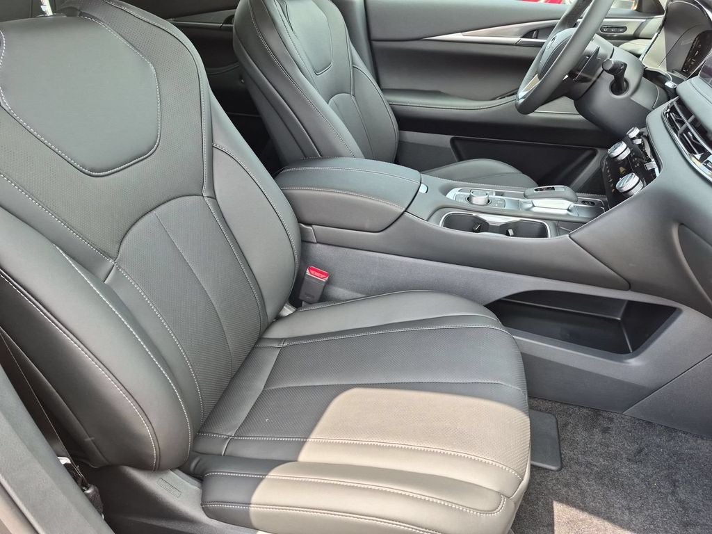 2027 INFINITI QX60 PURE