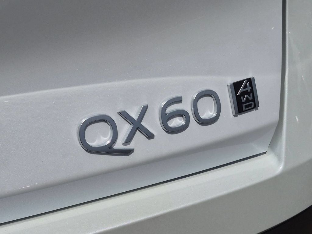 2027 INFINITI QX60 LUXE