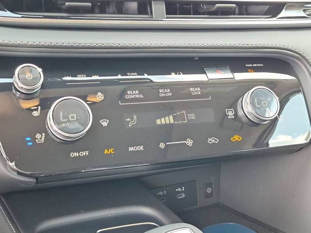 2027 INFINITI QX60 LUXE