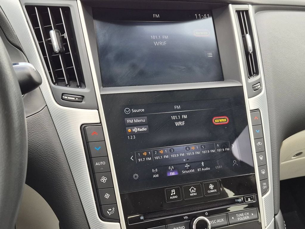 2022 INFINITI Q50 LUXE