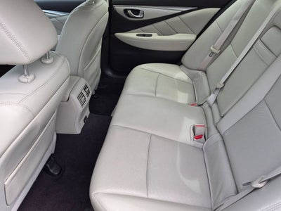 2022 INFINITI Q50 LUXE