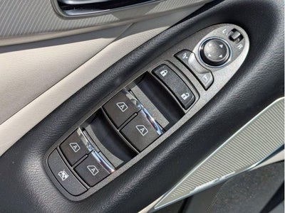 2022 INFINITI Q50 LUXE