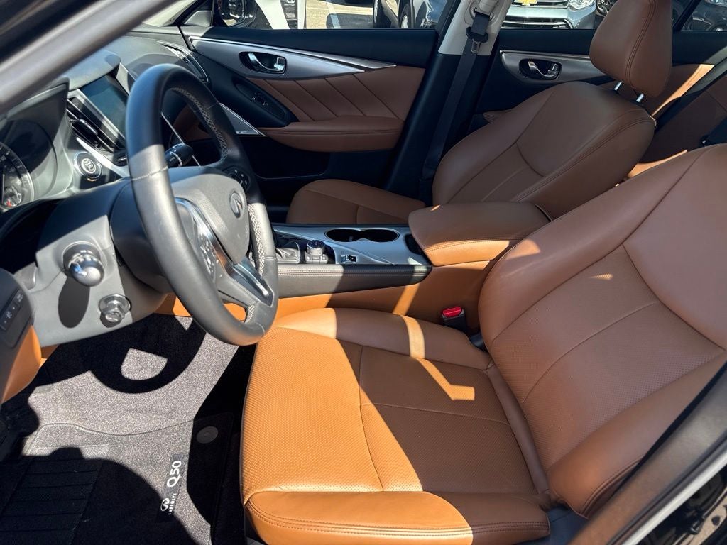 2023 INFINITI Q50 LUXE
