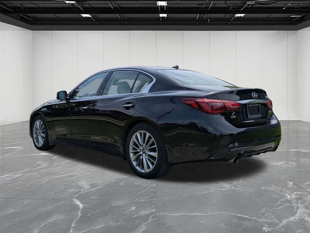 2023 INFINITI Q50 LUXE