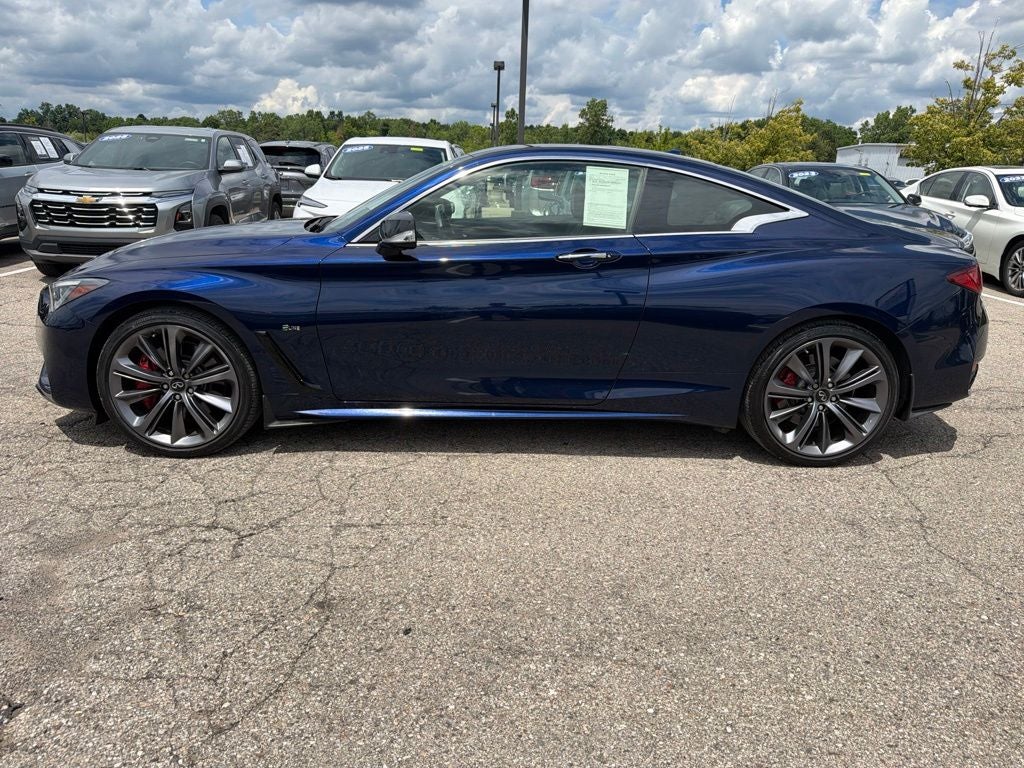 2022 INFINITI Q60 Red Sport 400