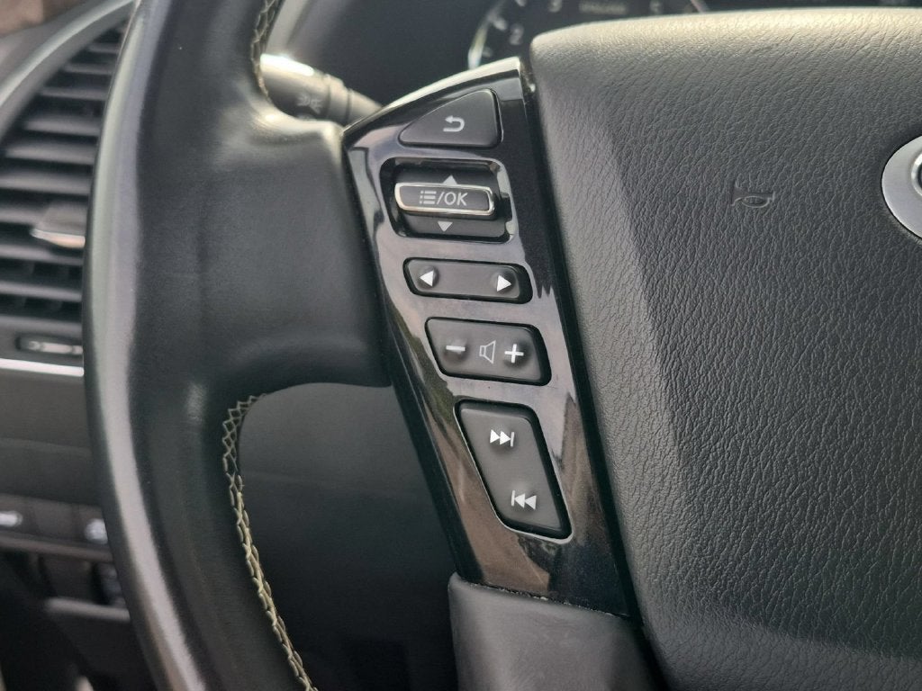 2022 INFINITI QX80 Premium Select