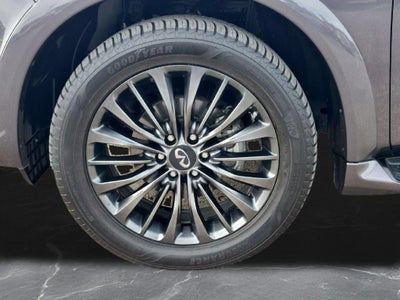 2022 INFINITI QX80 Premium Select