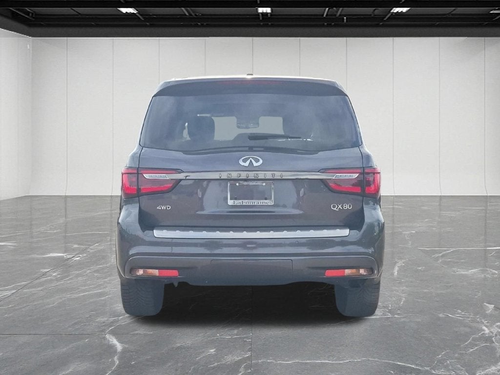 2022 INFINITI QX80 Premium Select