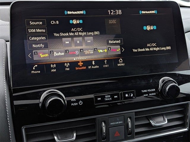 2022 INFINITI QX80 LUXE