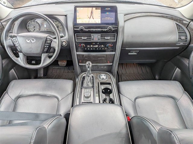 2022 INFINITI QX80 LUXE