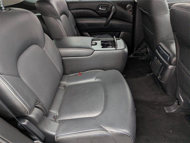 2022 INFINITI QX80 LUXE