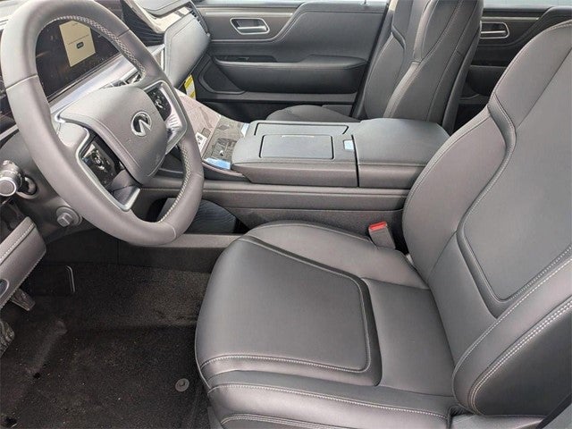 2026 INFINITI QX80 PURE