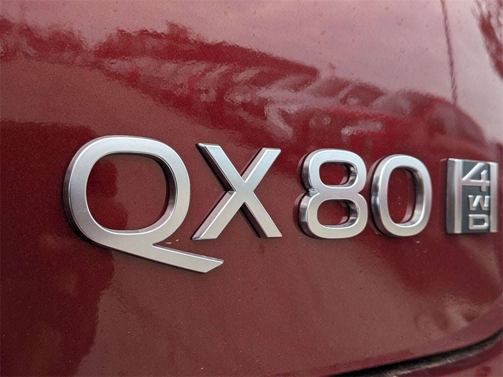 2026 INFINITI QX80 LUXE