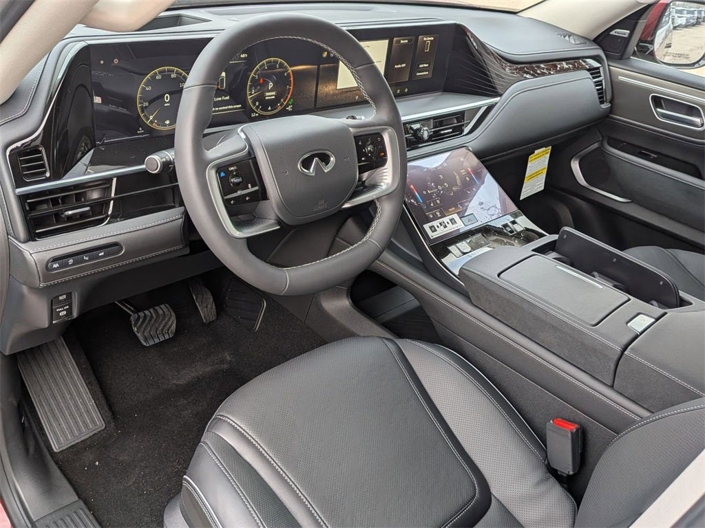 2026 INFINITI QX80 LUXE