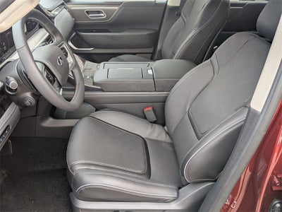 2026 INFINITI QX80 LUXE