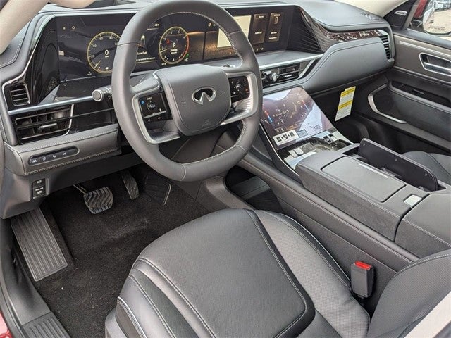 2026 INFINITI QX80 LUXE