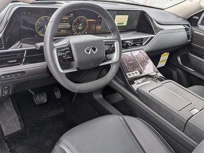 2026 INFINITI QX80 LUXE