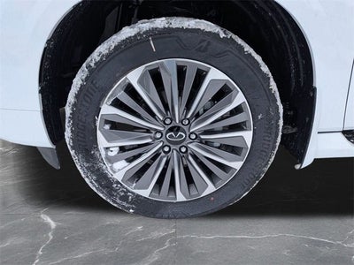 2026 INFINITI QX80 LUXE