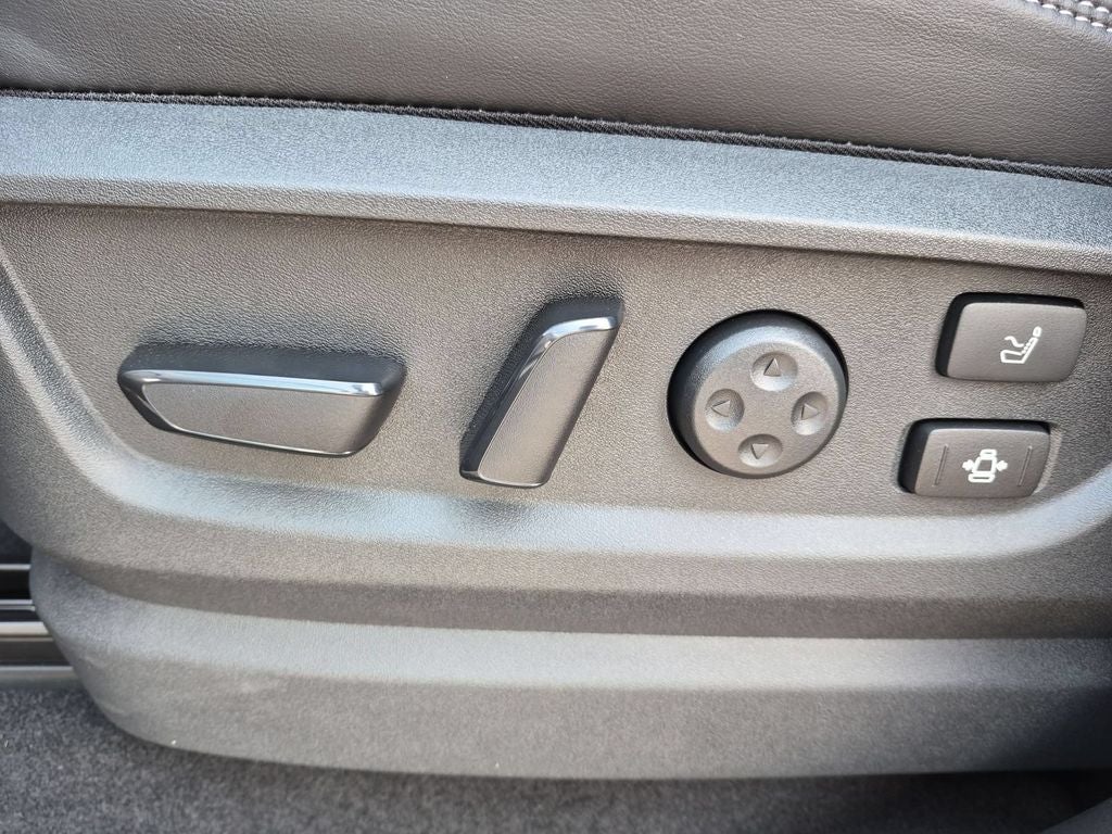 2027 INFINITI QX80 AUTOGRAPH