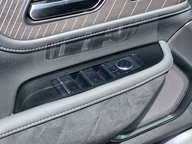 2027 INFINITI QX80 AUTOGRAPH