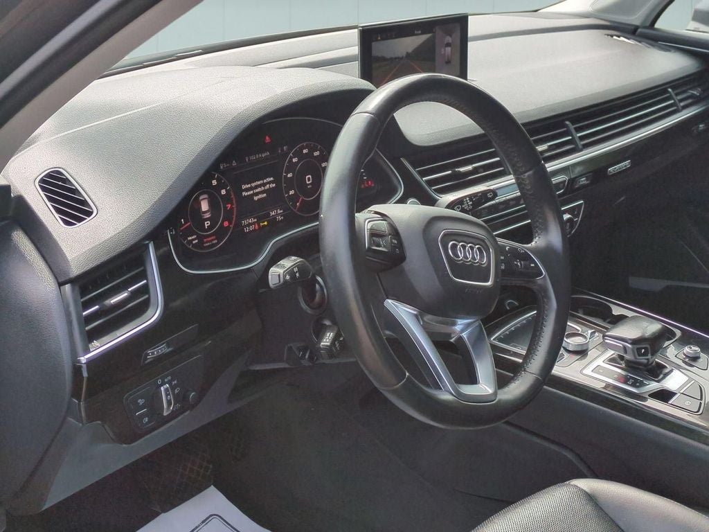 2019 Audi Q7 55 Premium Plus quattro
