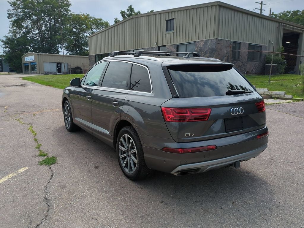 2019 Audi Q7 55 Premium Plus quattro