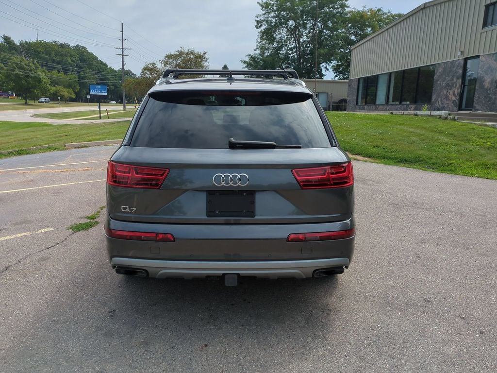 2019 Audi Q7 55 Premium Plus quattro
