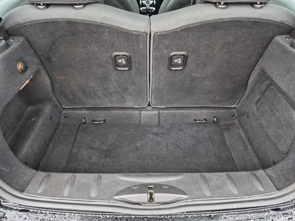 2009 MINI Cooper Base
