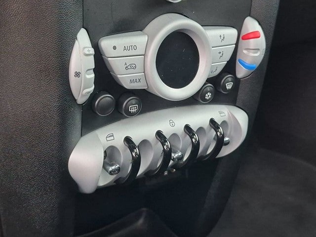 2009 MINI Cooper Base