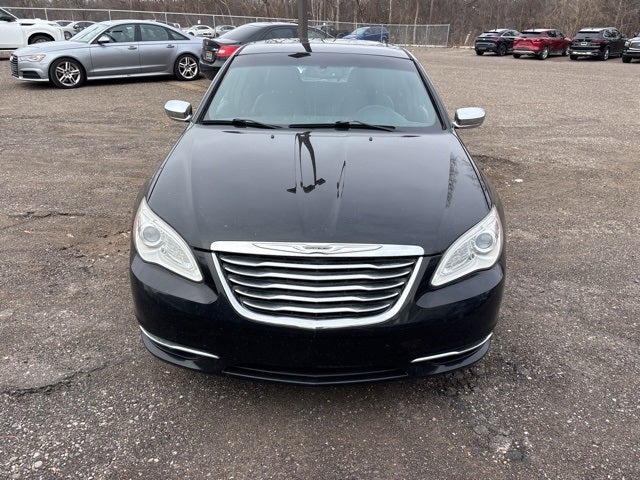 2013 Chrysler 200 Limited
