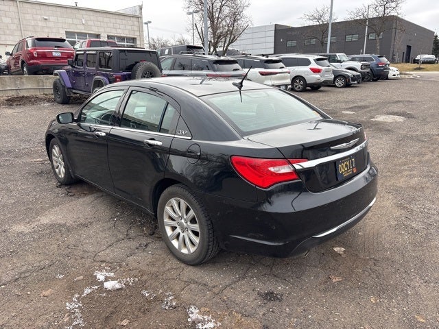 2013 Chrysler 200 Limited