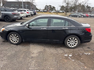 2013 Chrysler 200 Limited