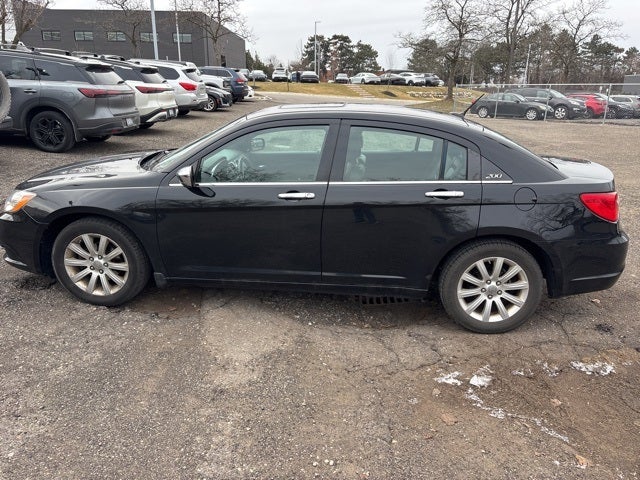 2013 Chrysler 200 Limited